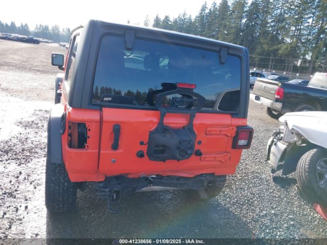 1C4HJXDGXJW172339 Jeep Wrangler Unlimited Sport 4x4