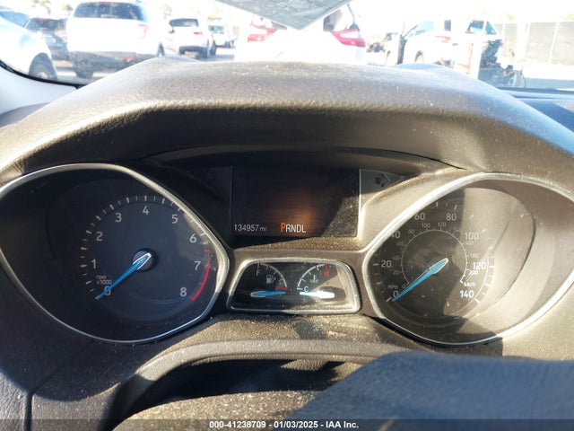Ford FOCUS SE 2017 1FADP3K24HL301643 Image 7