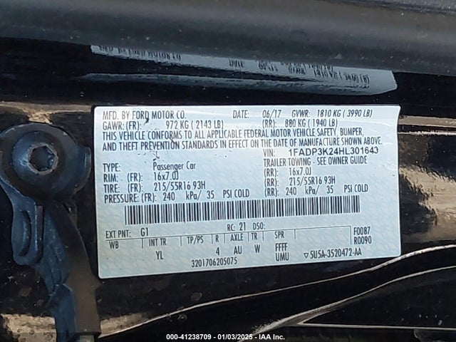 Ford FOCUS SE 2017 1FADP3K24HL301643 Image 9