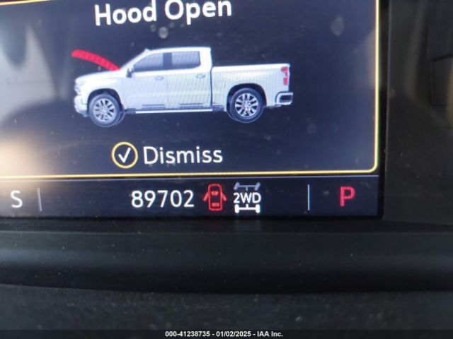 1GCPYFEL7LZ258075 Chevrolet Silverado 1500 4wd  Short Bed Lt Trail Boss