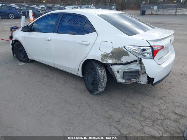 Toyota Corolla Le Eco 2015 5YFBPRHE7FP245546 Image 3