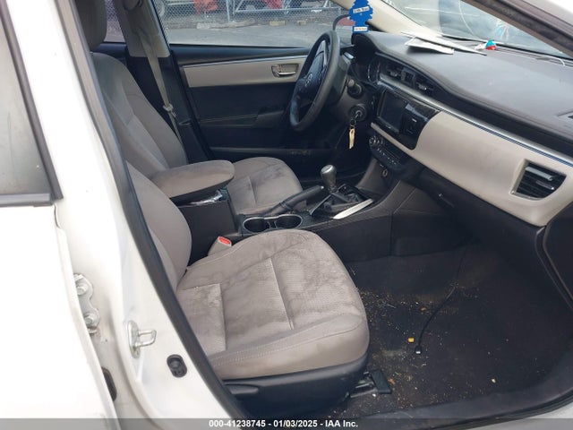 Toyota Corolla Le Eco 2015 5YFBPRHE7FP245546 Image 5