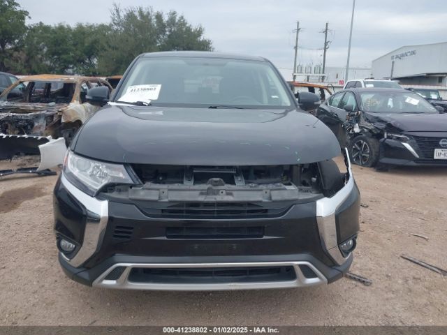 JA4AD3A30KZ019045 Mitsubishi Outlander Se