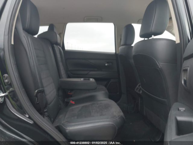 JA4AD3A30KZ019045 Mitsubishi Outlander Se