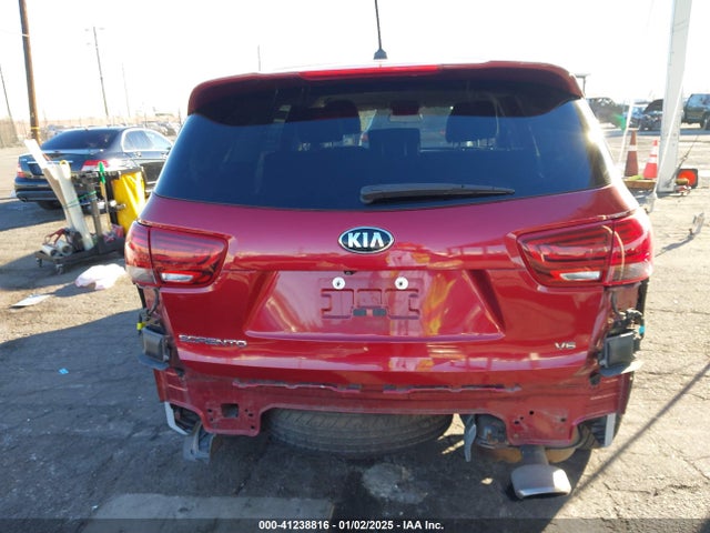 5XYPG4A53KG559373 KIA Sorento 3.3l Lx