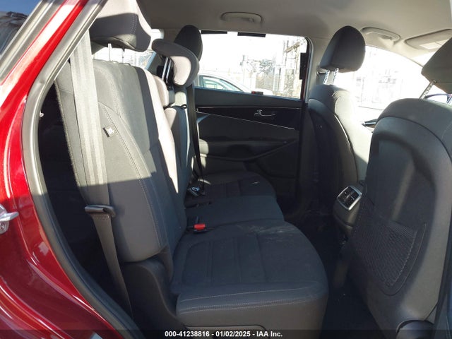 5XYPG4A53KG559373 KIA Sorento 3.3l Lx