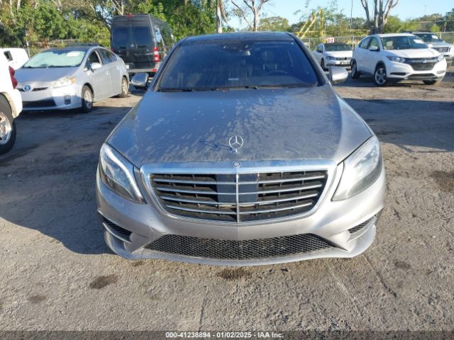 WDDUG8CB5FA095964 Mercedes-Benz S 550