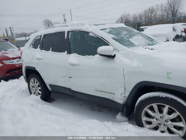 1C4PJMDS2EW169682 Jeep Cherokee Limited