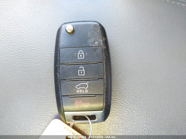 5XYPHDA58GG098496 KIA Sorento 3.3l Ex