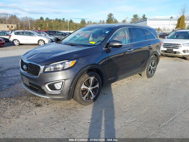 5XYPHDA58GG098496 KIA Sorento 3.3l Ex