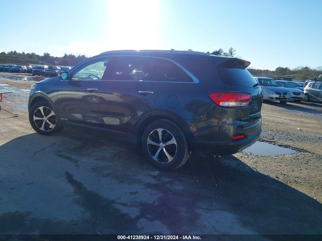 5XYPHDA58GG098496 KIA Sorento 3.3l Ex