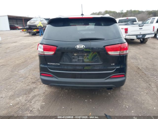 5XYPG4A57HG209219 KIA Sorento 3.3l Lx