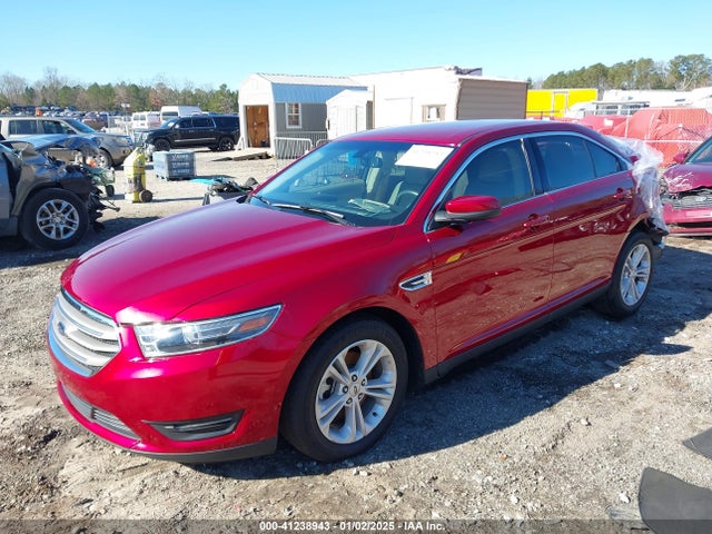 1FAHP2E82JG140669 Ford TAURUS SEL