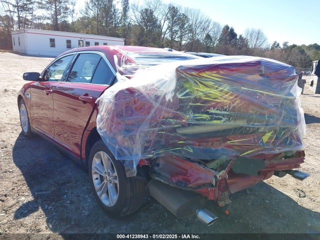 1FAHP2E82JG140669 Ford TAURUS SEL
