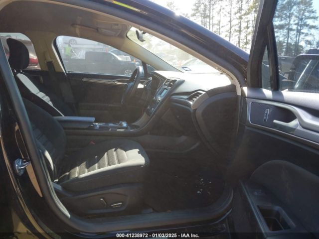 3FA6P0LU0JR269028 Ford Fusion Hybrid Se