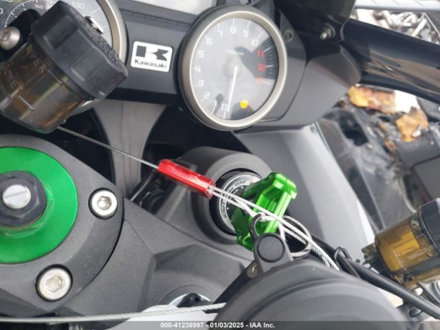 2021 KAWASAKI ZX1400 JKBZXNJ15MA013808 Photo 10