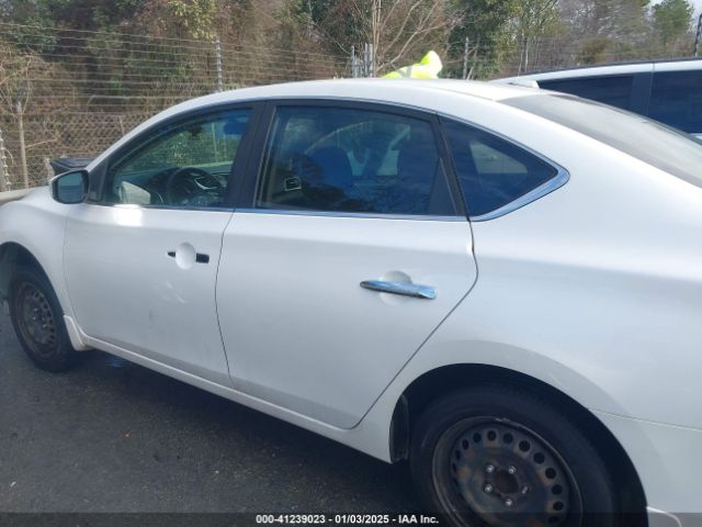3N1AB7AP1HY240214 Nissan SENTRA SV