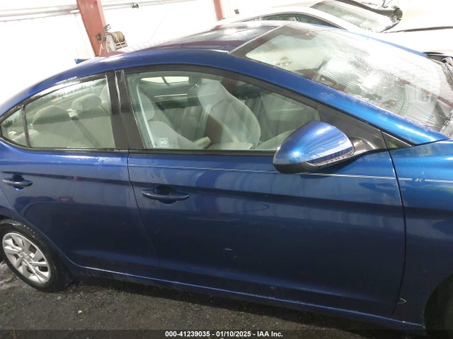 Hyundai ELANTRA SE 2017 5NPD74LF3HH114156 Image 13