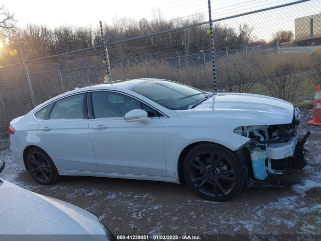 Ford Fusion Titanium 2019 3FA6P0K90KR271098 Image 14