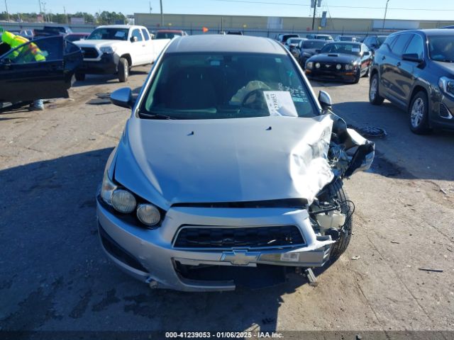 1G1JA6SH1F4156792 Chevrolet Sonic Ls Auto