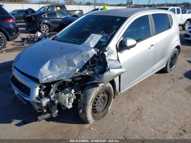 1G1JA6SH1F4156792 Chevrolet Sonic Ls Auto