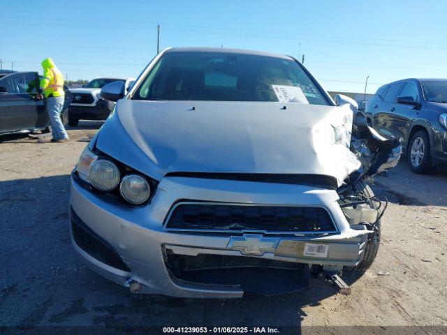 1G1JA6SH1F4156792 Chevrolet Sonic Ls Auto