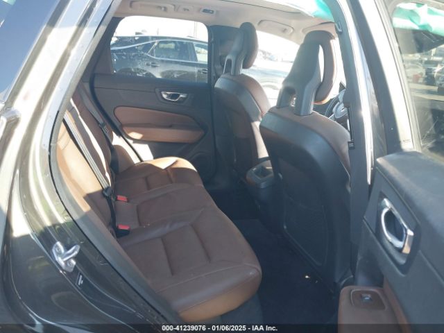 YV4102RK9J1072618 Volvo Xc60 T5 Momentum