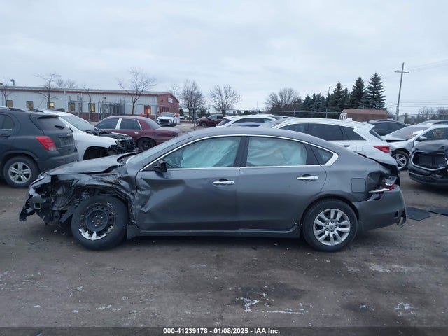 Nissan Altima 2.5 S 2014 1N4AL3AP9EN220908 Image 14