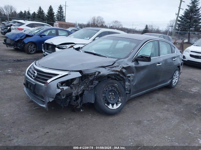 Nissan Altima 2.5 S 2014 1N4AL3AP9EN220908 Image 2