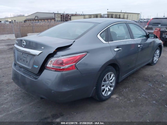 Nissan Altima 2.5 S 2014 1N4AL3AP9EN220908 Image 4