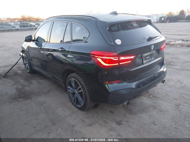 BMW X1 Xdrive28i 2017 WBXHT3C34H5F74736 Image 3