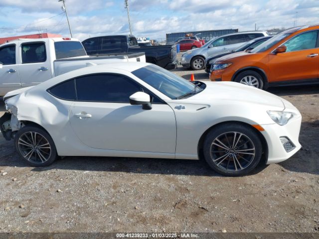 JF1ZNAA13F8707454 Scion FR-S