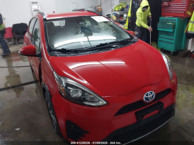JTDKDTB33J1599235 Toyota Prius C One
