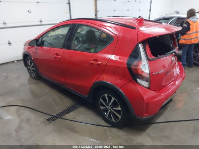 JTDKDTB33J1599235 Toyota Prius C One