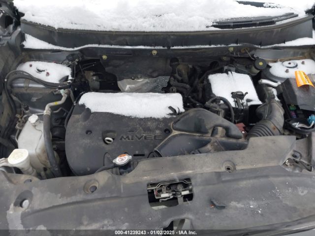 2017 MITSUBISHI OUTLANDER SPORT JA4AP3AU7HZ052729 Photo 9