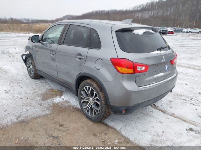 2017 MITSUBISHI OUTLANDER SPORT JA4AP3AU7HZ052729 Photo 2