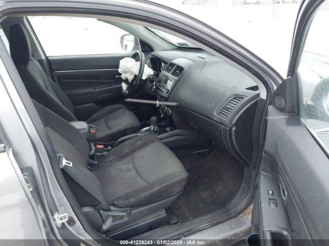 2017 MITSUBISHI OUTLANDER SPORT JA4AP3AU7HZ052729 Photo 4
