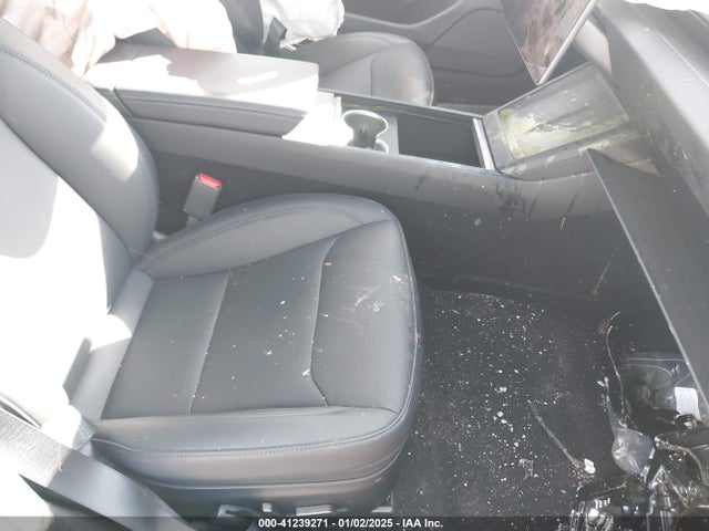 2024 TESLA MODEL 3 5YJ3E1EA4RF823499 Photo 4