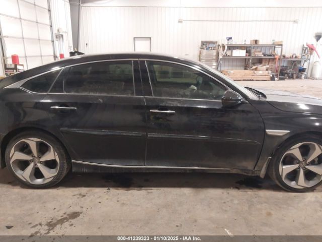 1HGCV2F96JA012988 Honda Accord Touring 2.0t