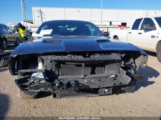 2C3CDZAGXPH590798 Dodge Challenger Sxt