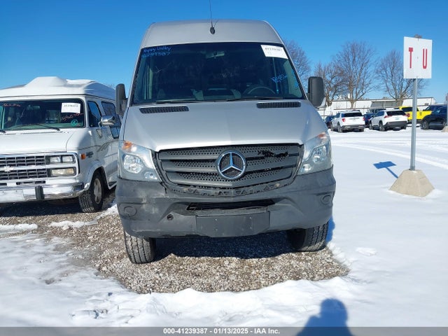 Mercedes-Benz Sprinter 2500 Normal Roof 2016 WD4FE7CD9GP285646 Image 12