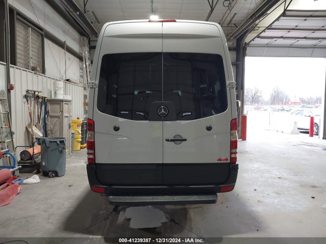 Mercedes-Benz Sprinter 2500 Normal Roof 2016 WD4FE7CD9GP285646 Image 16