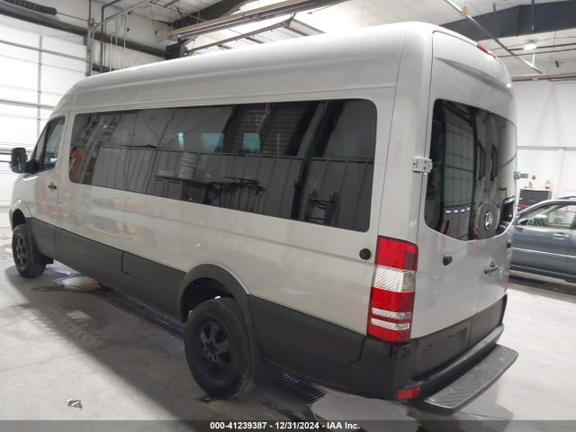 Mercedes-Benz Sprinter 2500 Normal Roof 2016 WD4FE7CD9GP285646 Image 3