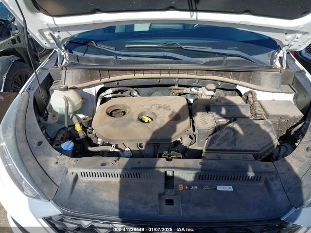 KM8J23A4XKU952609 Hyundai TUCSON SE