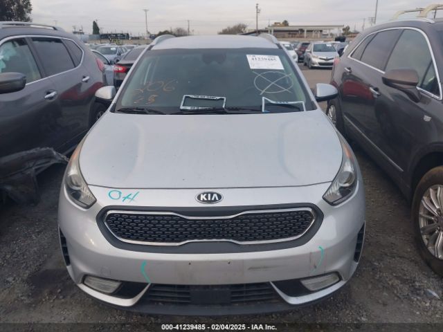 KNDCB3LC5K5231383 KIA NIRO LX