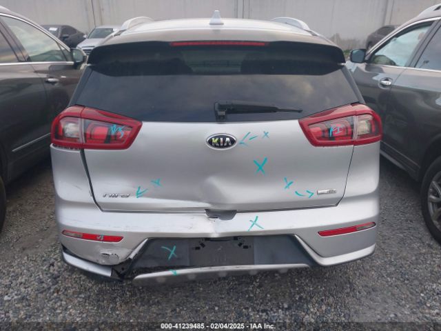 KNDCB3LC5K5231383 KIA NIRO LX
