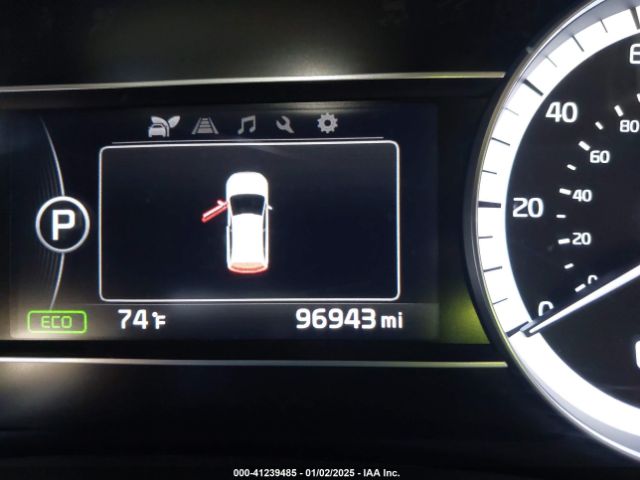 KNDCB3LC5K5231383 KIA NIRO LX