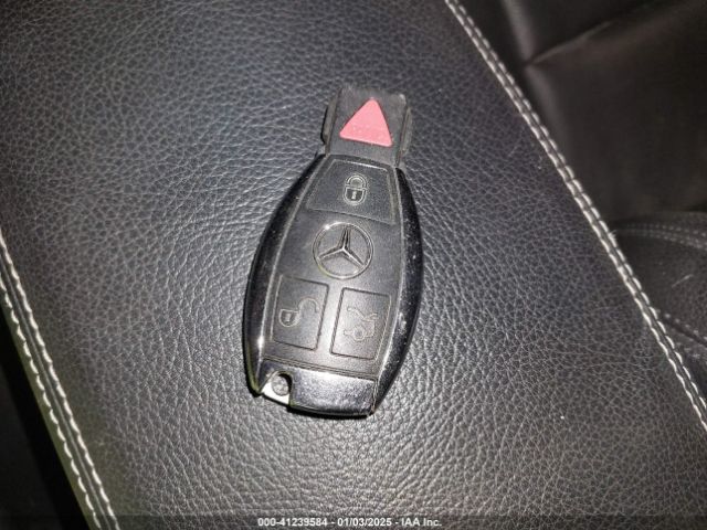 WDDSJ4GB7FN211542 Mercedes-Benz CLA 250 4MATIC