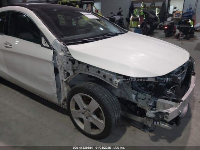 WDDSJ4GB7FN211542 Mercedes-Benz CLA 250 4MATIC