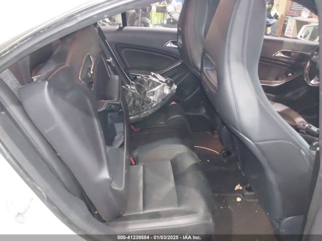 WDDSJ4GB7FN211542 Mercedes-Benz CLA 250 4MATIC